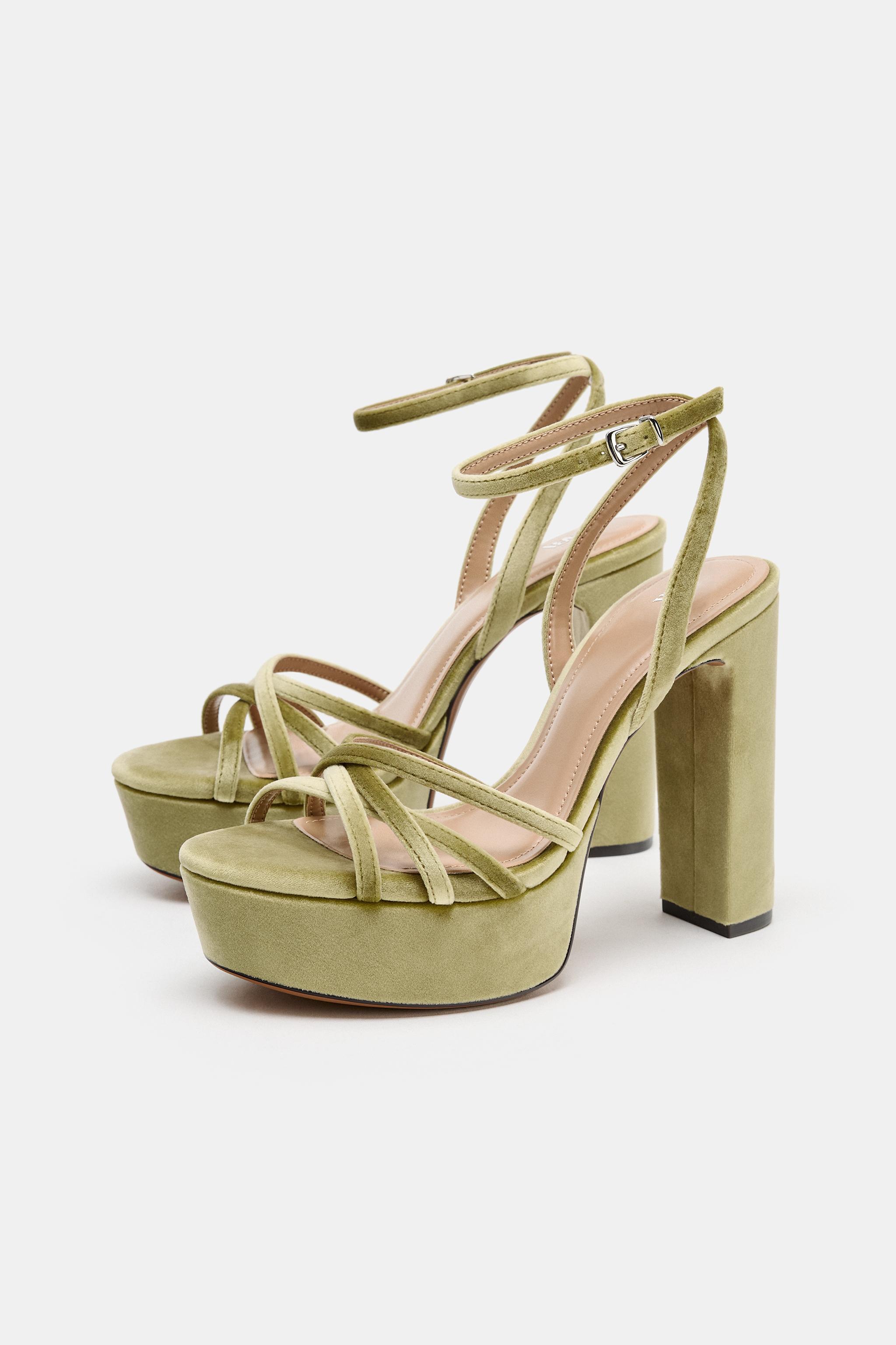 VELVET EFFECT PLATFORM SANDALS
